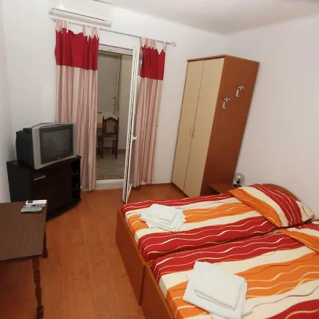 Apartament Gt *